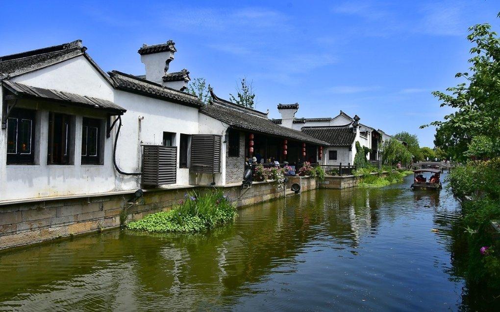 肖战《玉骨遥》在六月无法开播，暂定七月份播出，这部剧有哪些亮点？游戏画面